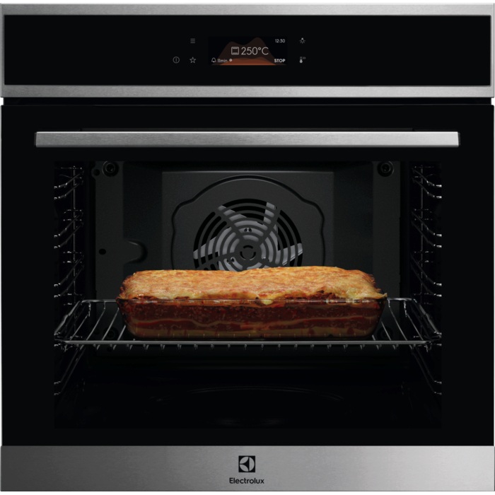 Electrolux EOE8P38X - Image 2
